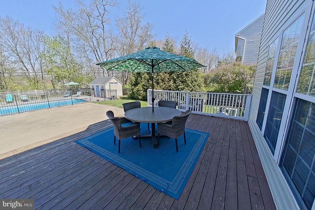 Image 33 of property listing at 809 BROOKRIDGE DR, Boonsboro, MD 21713