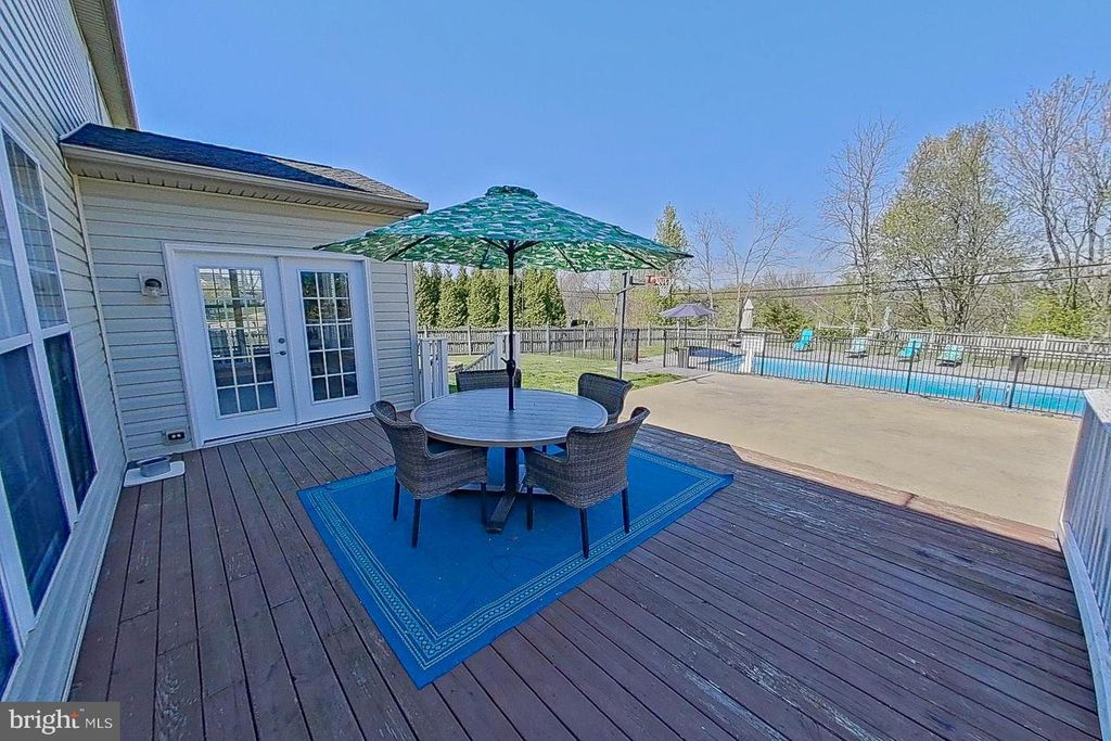 Image 34 of property listing at 809 BROOKRIDGE DR, Boonsboro, MD 21713