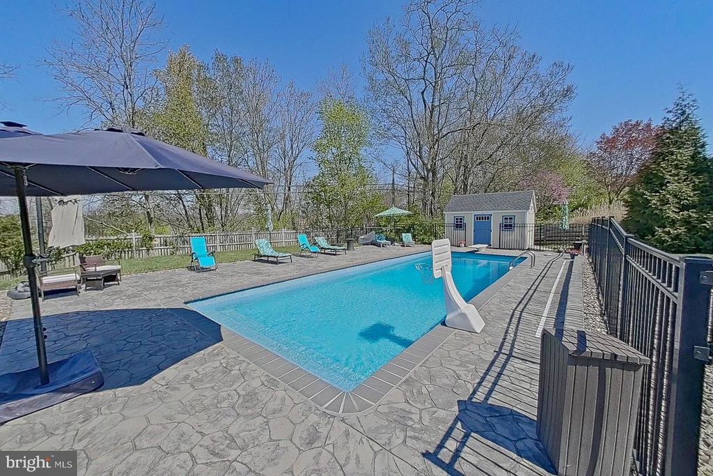 Image 38 of property listing at 809 BROOKRIDGE DR, Boonsboro, MD 21713