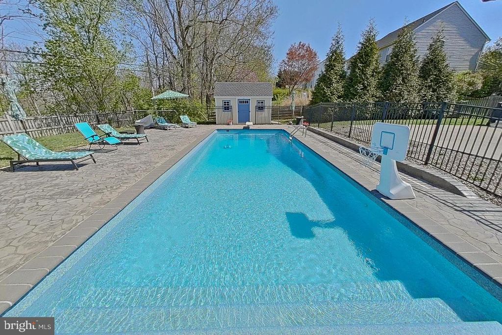 Image 39 of property listing at 809 BROOKRIDGE DR, Boonsboro, MD 21713