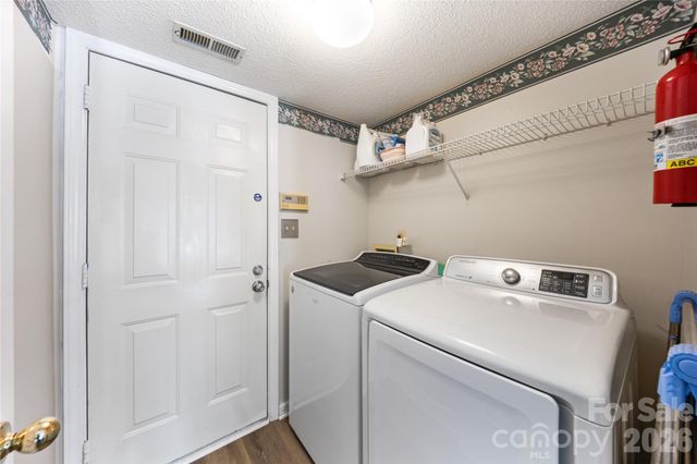 13000 Greycrest Drive, Charlotte, NC 28278