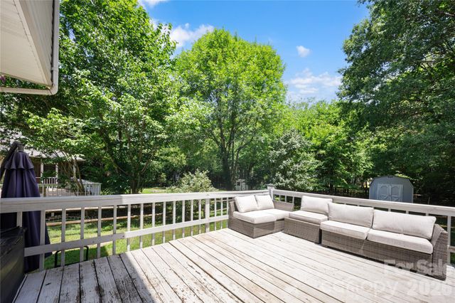 13000 Greycrest Drive, Charlotte, NC 28278