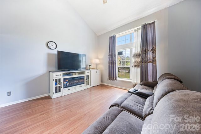 13000 Greycrest Drive, Charlotte, NC 28278