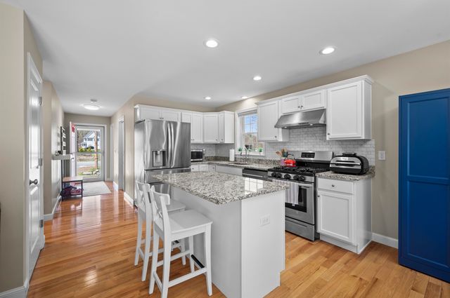 82 Fremont Road A, Epping, NH 03042