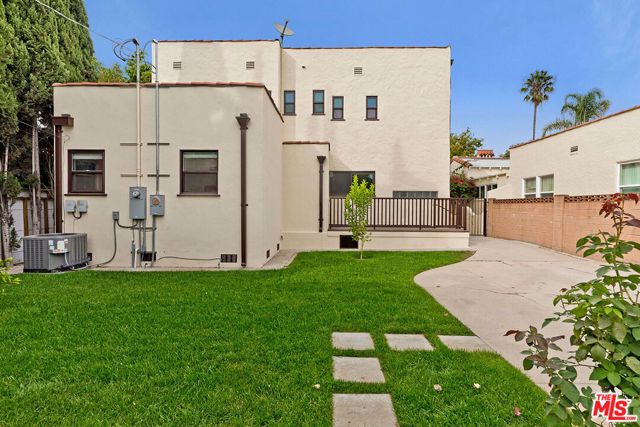6348 Colgate Avenue, Los Angeles, CA 90048