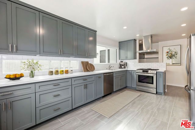 6348 Colgate Avenue, Los Angeles, CA 90048