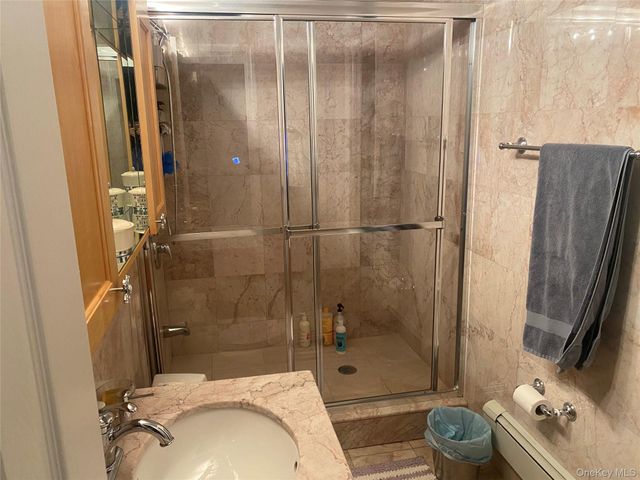 6139 184th Street, Fresh Meadows, NY 11365