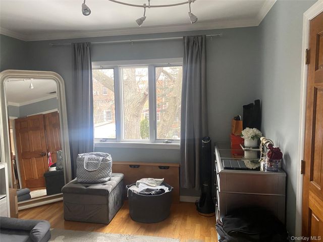 6139 184th Street, Fresh Meadows, NY 11365