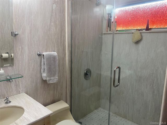 6139 184th Street, Fresh Meadows, NY 11365