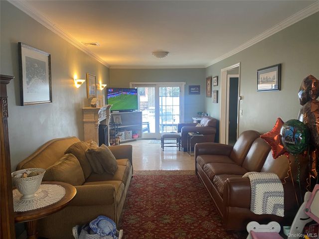 6139 184th Street, Fresh Meadows, NY 11365