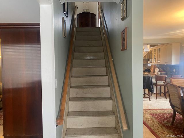 6139 184th Street, Fresh Meadows, NY 11365