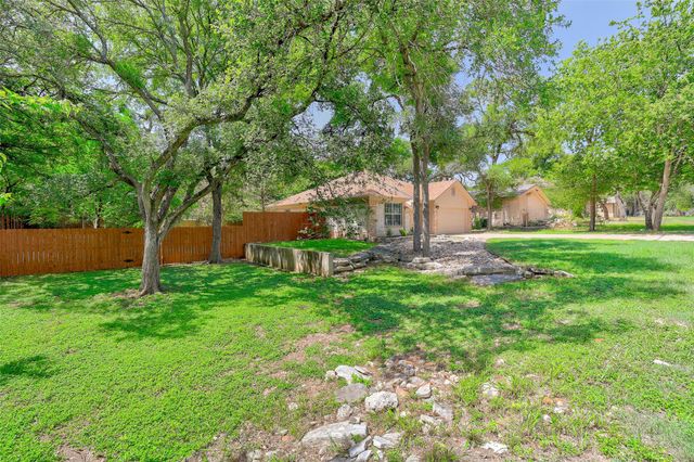 1106 Serenada DR, Georgetown, TX 78628