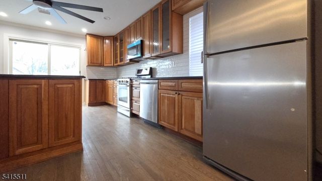 830 E Curtis St, Linden City, NJ 07036