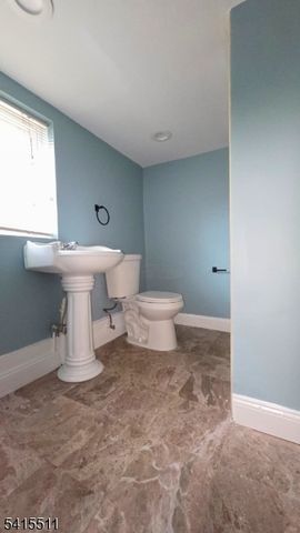 830 E Curtis St, Linden City, NJ 07036