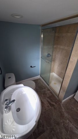 830 E Curtis St, Linden City, NJ 07036