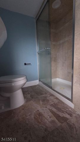 830 E Curtis St, Linden City, NJ 07036