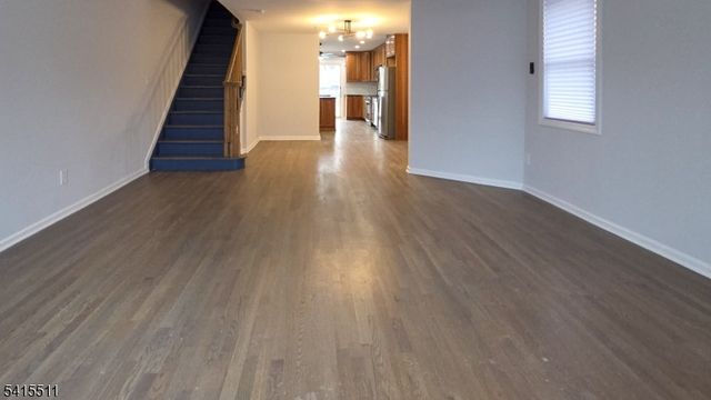 830 E Curtis St, Linden City, NJ 07036