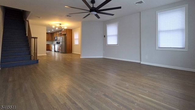 830 E Curtis St, Linden City, NJ 07036