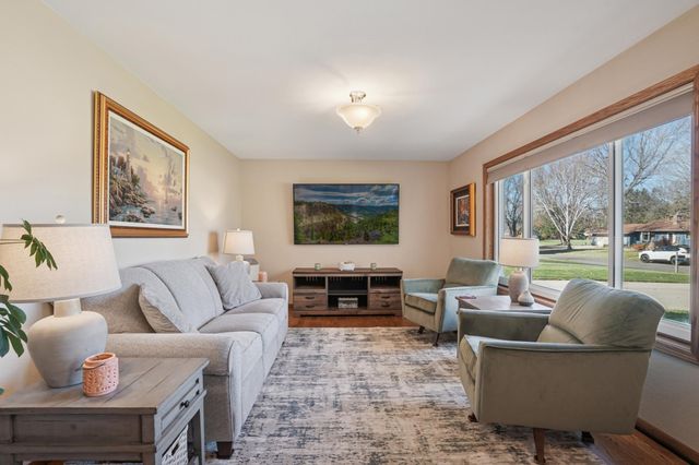 6046 18th Street N, Saint Cloud, MN 56303