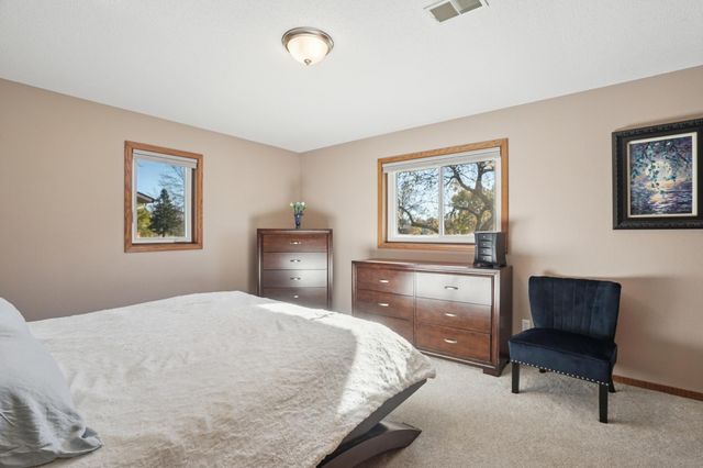 6046 18th Street N, Saint Cloud, MN 56303