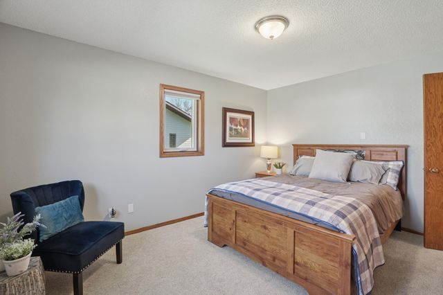 6046 18th Street N, Saint Cloud, MN 56303