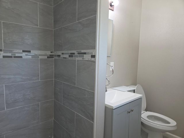 1732 S Sierra Vista, Fresno, CA 93702