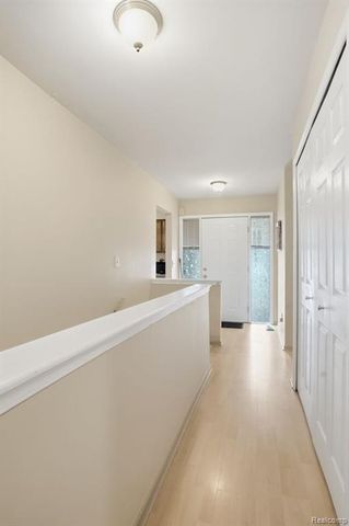 45530 Meadows Square, Macomb, MI 48044