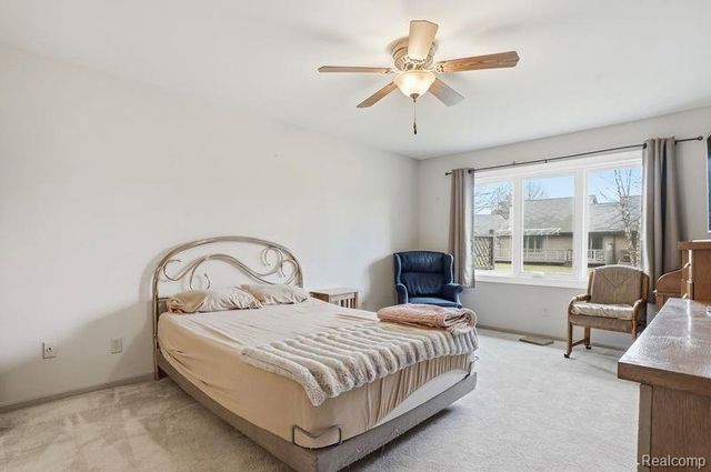 45530 Meadows Square, Macomb, MI 48044