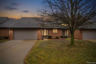 45530 Meadows Square, Macomb, MI 48044