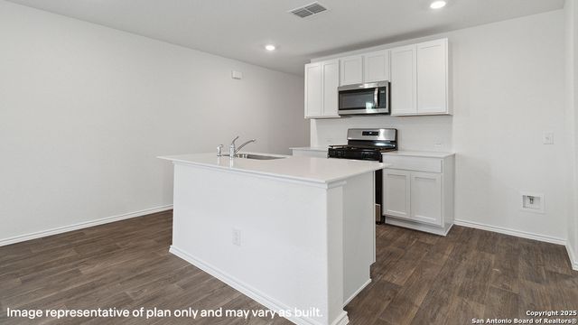 4243 Common Sage, Von Ormy, TX 78073
