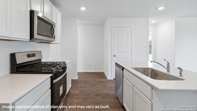4243 Common Sage, Von Ormy, TX 78073