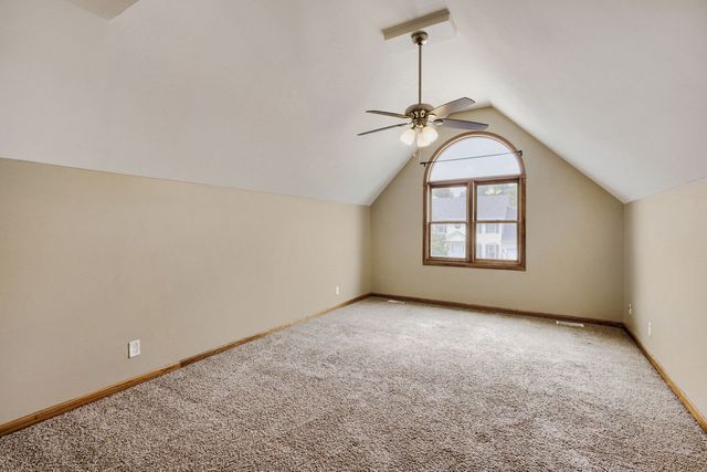 2805 Breckenridge Circle, Aurora, IL 60504