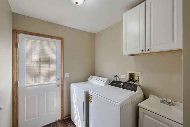 2805 Breckenridge Circle, Aurora, IL 60504