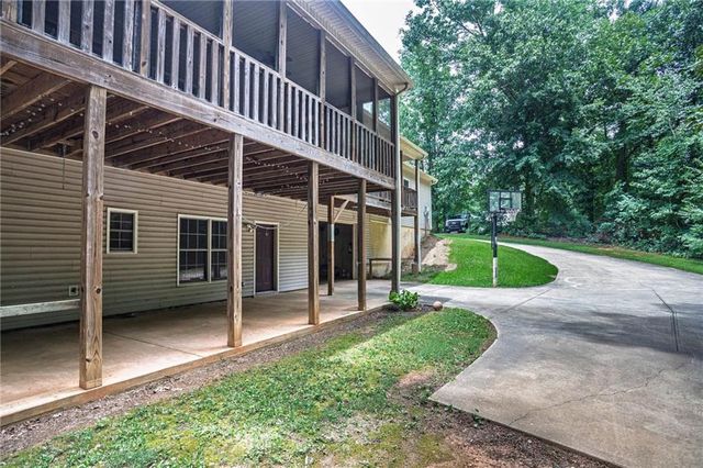 3627 E Hall Road, Gainesville, GA 30507