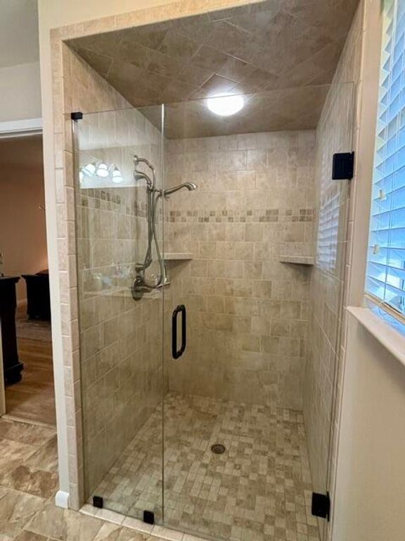 Image 10 of property listing at 103 Sargent Avenue, Ballinger, TX 76821