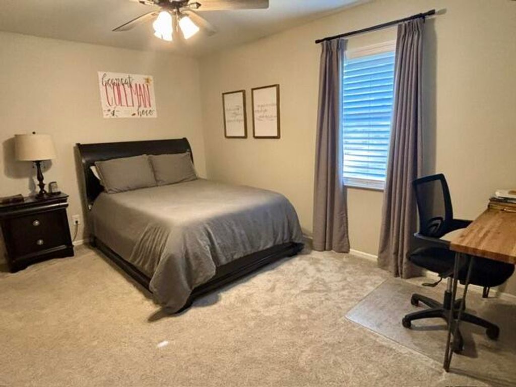Image 14 of property listing at 103 Sargent Avenue, Ballinger, TX 76821