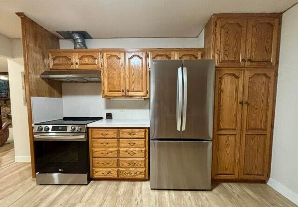 Image 23 of property listing at 103 Sargent Avenue, Ballinger, TX 76821