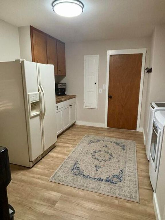 Image 26 of property listing at 103 Sargent Avenue, Ballinger, TX 76821