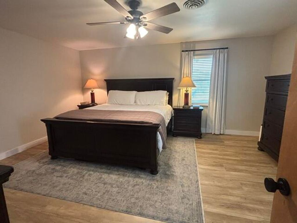 Image 28 of property listing at 103 Sargent Avenue, Ballinger, TX 76821