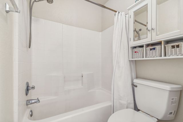 836 Village Point Lane, Fort Worth, TX 76108