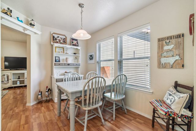 836 Village Point Lane, Fort Worth, TX 76108