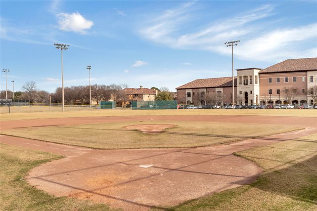 1911 Maplewood Trail, Colleyville, TX 76034