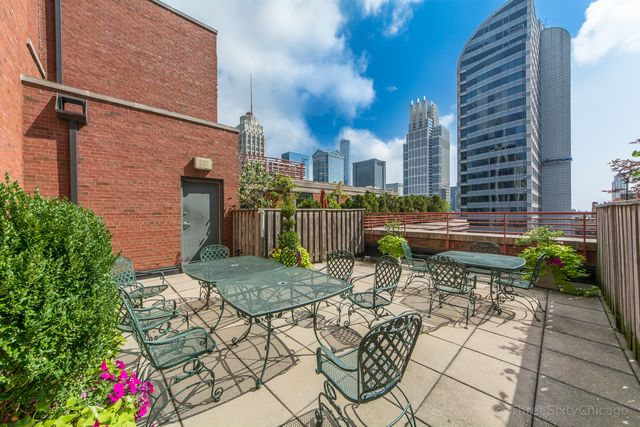 208 W Washington Street 912, Chicago, IL 60606