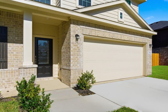 2319 Ridgewood Drive, West Columbia, TX 77486