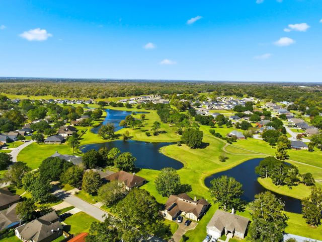 2319 Ridgewood Drive, West Columbia, TX 77486