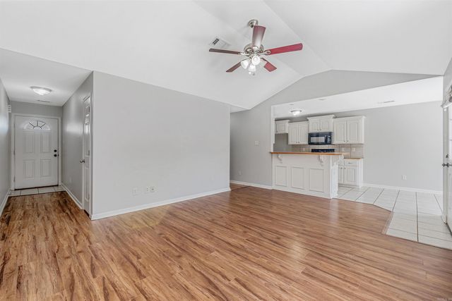 330 Weathering Lane, Austin, AR 72007