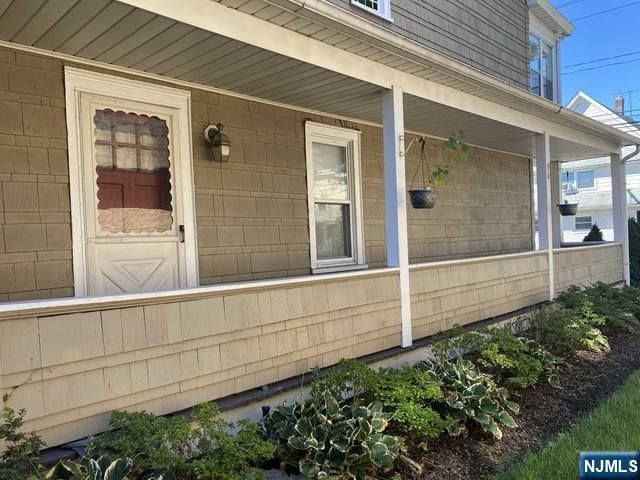 573 Lafayette Avenue 1, Hawthorne, NJ 07506