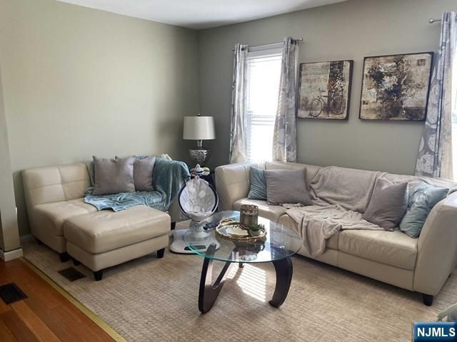 573 Lafayette Avenue 1, Hawthorne, NJ 07506