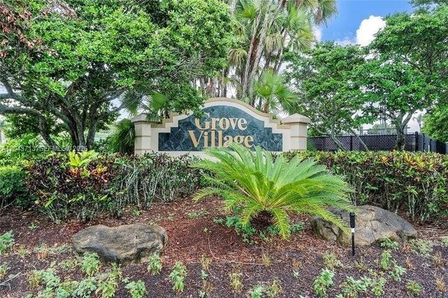 7874 Laina Lane 1, Boynton Beach, FL 33437