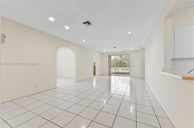 7874 Laina Lane 1, Boynton Beach, FL 33437
